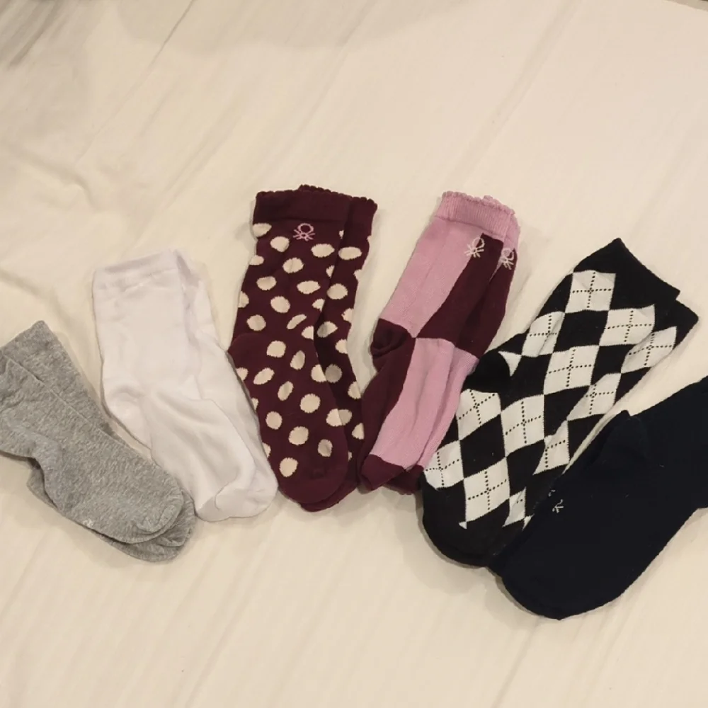 ✨ United Colors Of Benetton Patterned Socks Collection